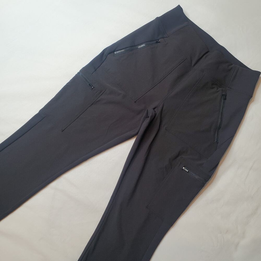 Athleta Women's Size 8 Headlands Hybrid Cargo II Tight Black 982353